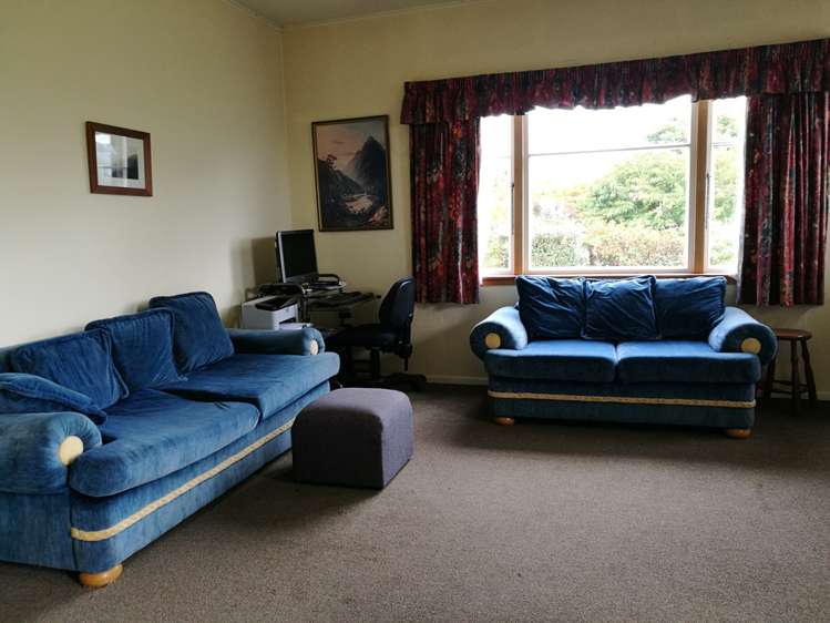 21 South Featherston Road Featherston_5