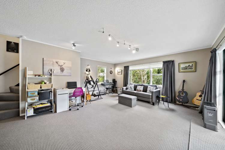 73 Hine Road Wainuiomata_18