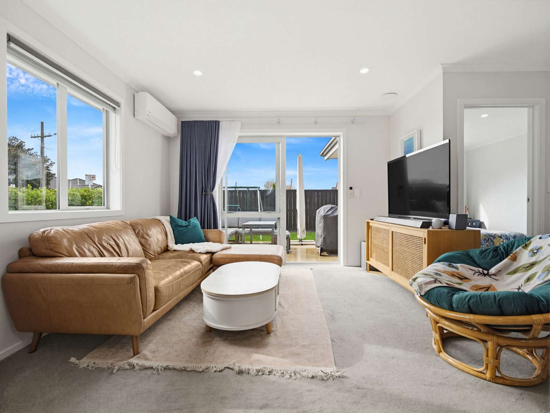 1/39 Saxbys Road Glenview_0