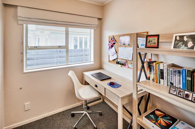 19b Totara Crescent Woburn_13