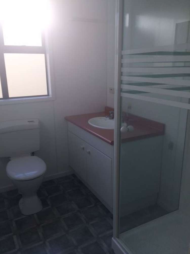 4/144A Karori Road Karori_13