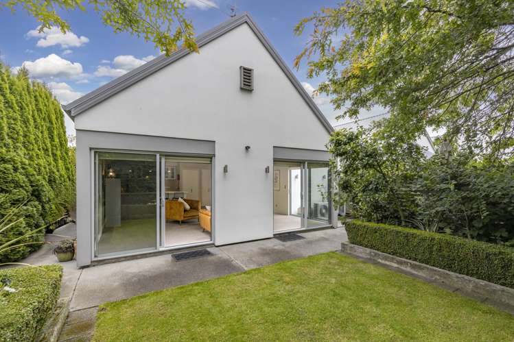 15 Famille Close Yaldhurst_18