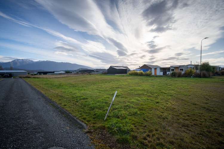 17 Breaksea Street Te Anau_8