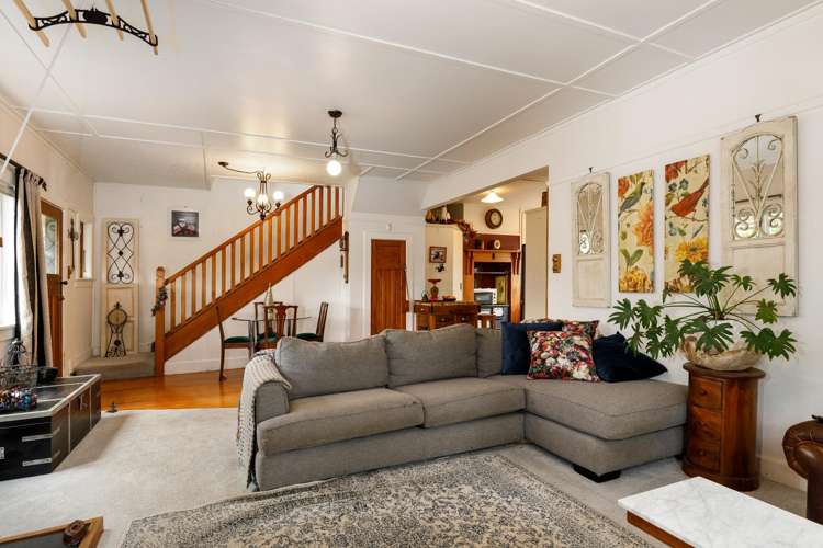 1 Brian Bary Street Redwoodtown_4