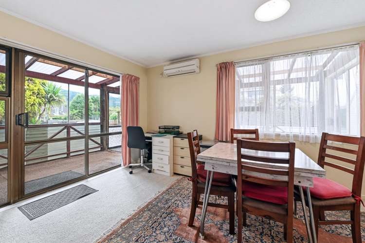 15 Mahanga Road Fairy Springs_4