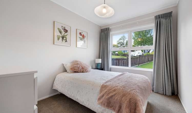 7 Beechdale Crescent Pakuranga Heights_11