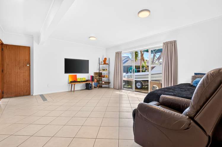 192 Sturges Road Henderson_16
