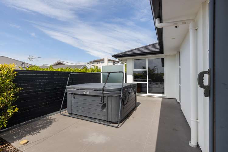 1 Oakmont Crescent Waiwhakaiho_25