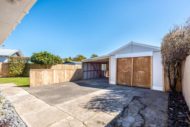 7 Riperata Street Riverdale_17