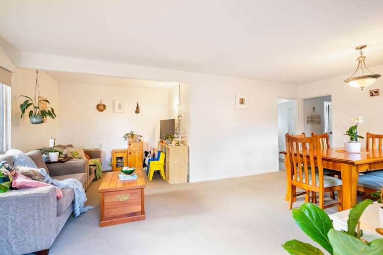 1/4 Telstar Place Beach Haven_1