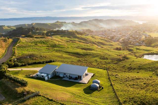225 Wheatstone Road Wainui_1