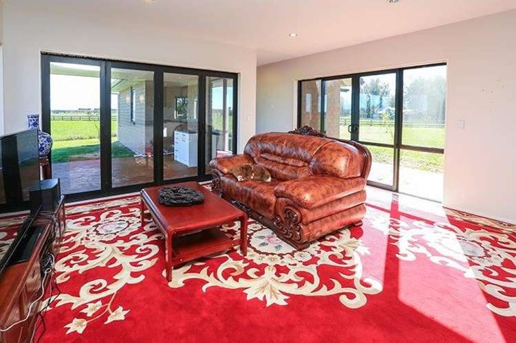 184b Holland Road Puketaha_9