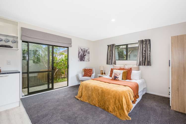 3 Mitchell Grove Porirua East_18