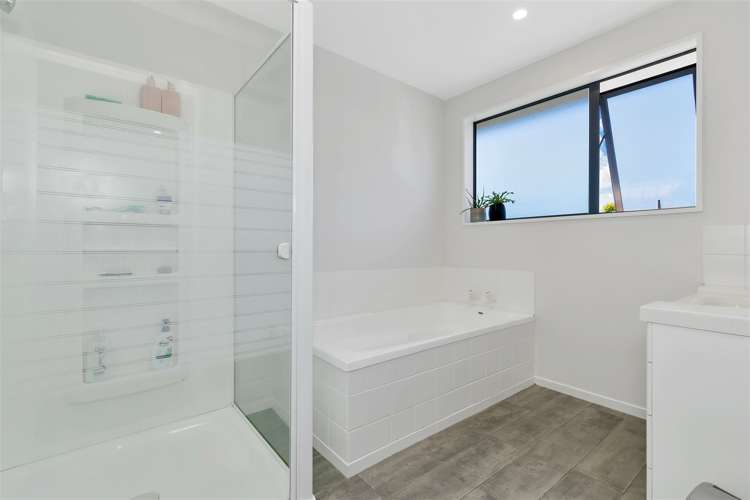 66 Queens Avenue Waikuku Beach_10