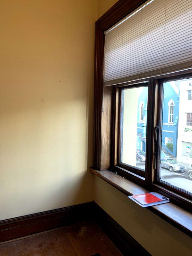 Single office 110 Moray Place Dunedin_1