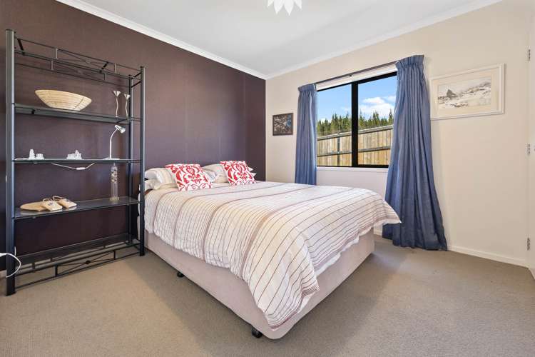 97 Kahotea Drive Motuoapa_13