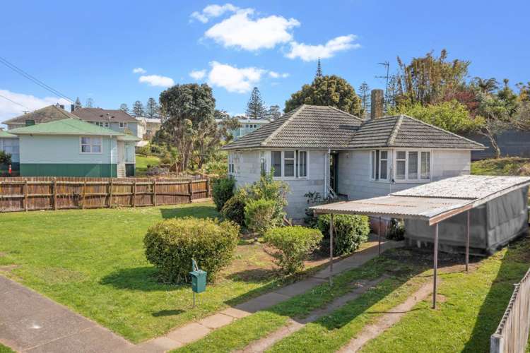 64 Leybourne Circle Glen Innes_5