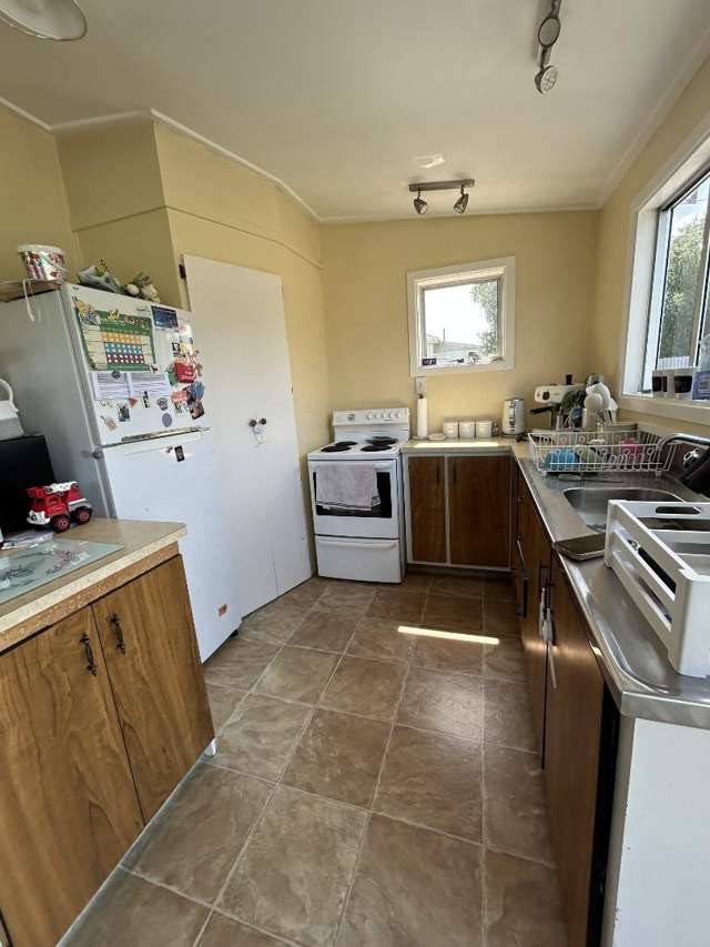 14 Tararua Street 10754_1