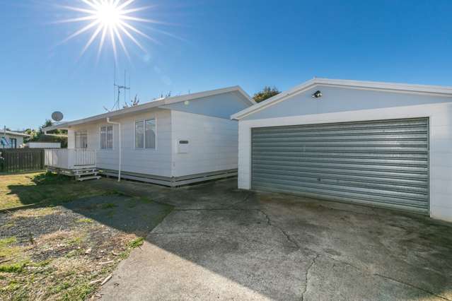 11a Lloyd Drive Nawton_3