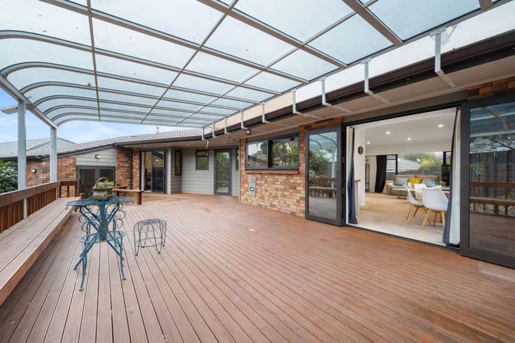 37 Parkhill Road Mellons Bay_16