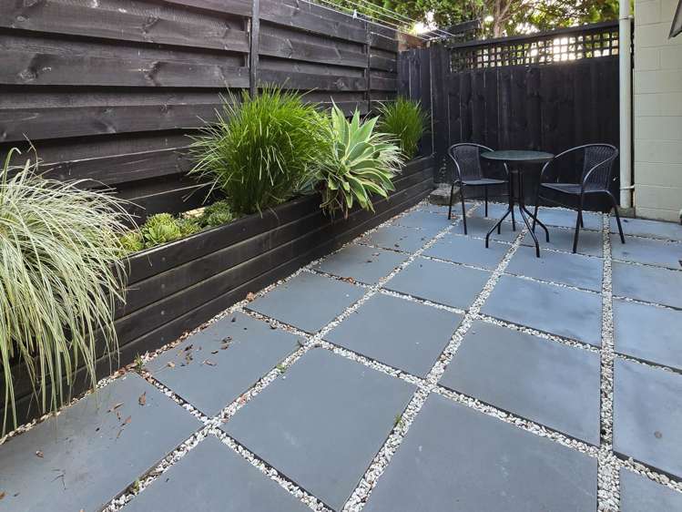 21/85 Edmonton Road_2