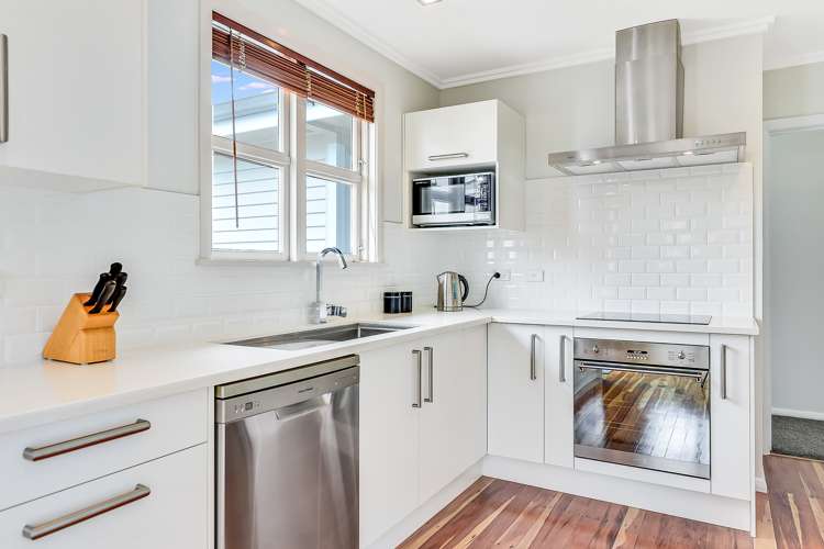 7 Mayfair Avenue Chartwell_5