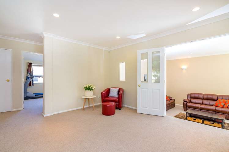 6 Roberta Crescent Orewa_15