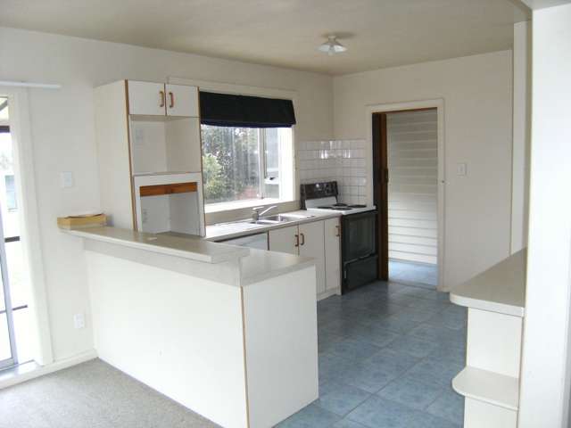 73 Neill Street Hornby_2