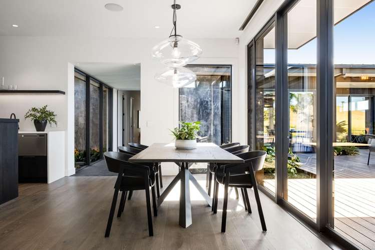 55 Hull Road Waitoki_11