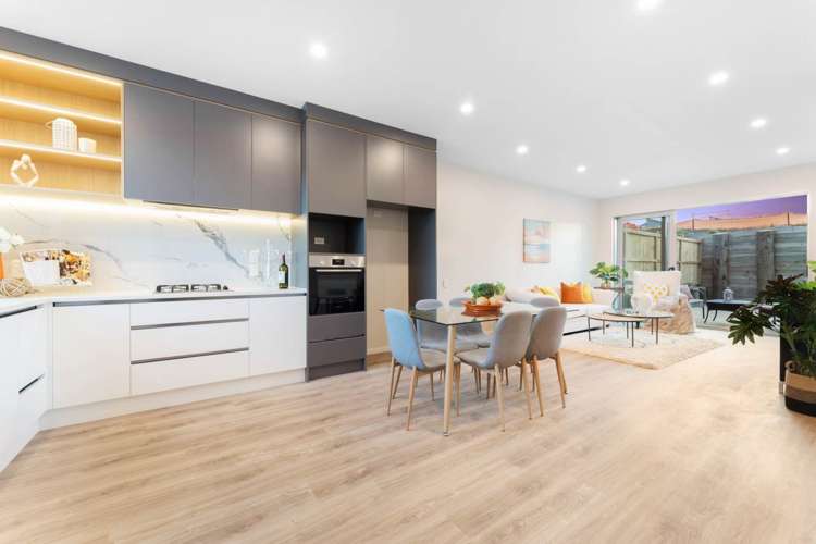 37 Puwha Street Massey_13