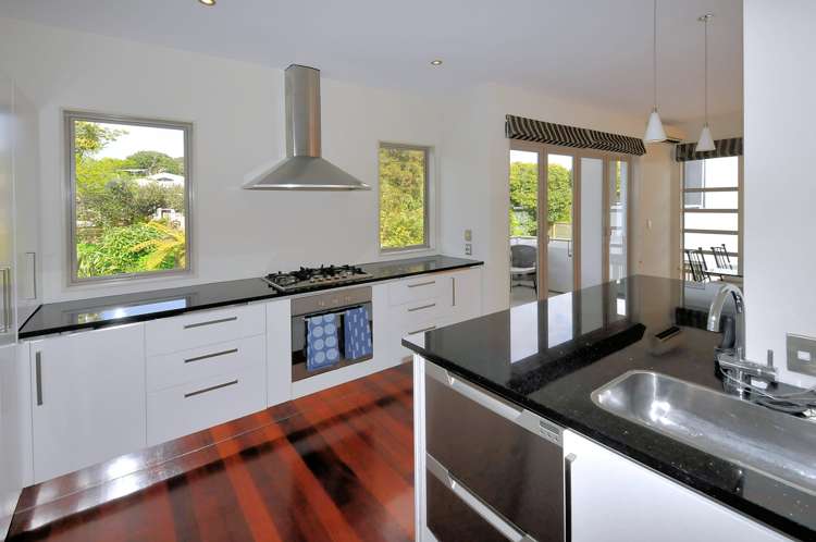 16 Seaton Road Murrays Bay_12