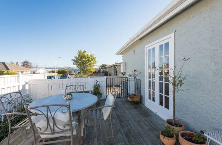 692 Main Road Stoke Stoke_17