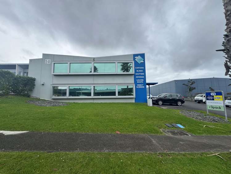 Unit A/14 Omega Street Rosedale_13