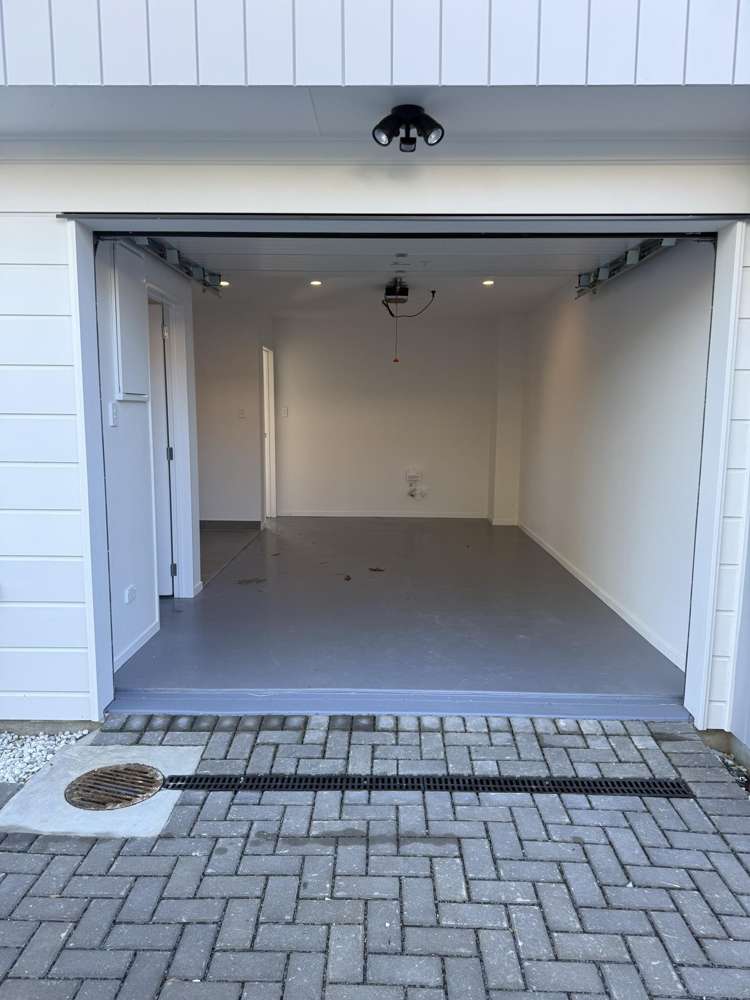 10F Powell Place Henderson_11