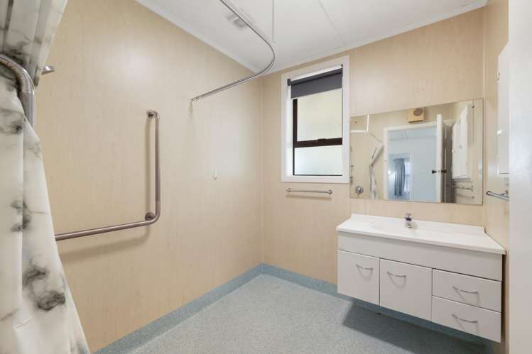 404 Court Street Thames_16