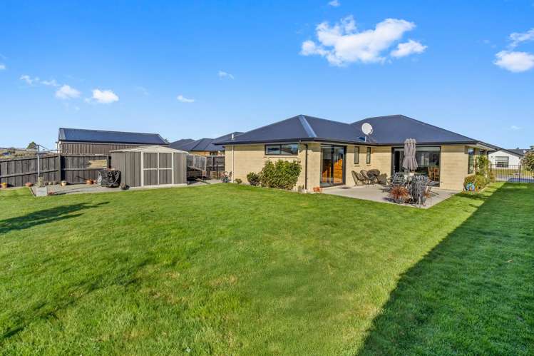 23 Redhaven Rise Netherby_27