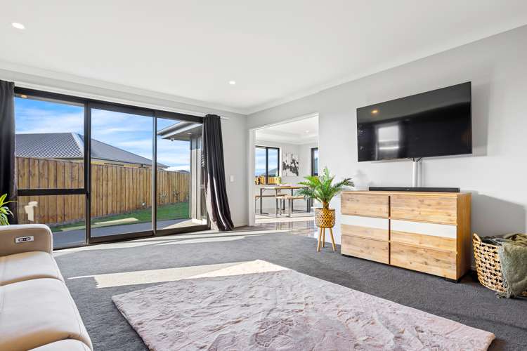 55 Tiritiri Moana Drive Pegasus_10