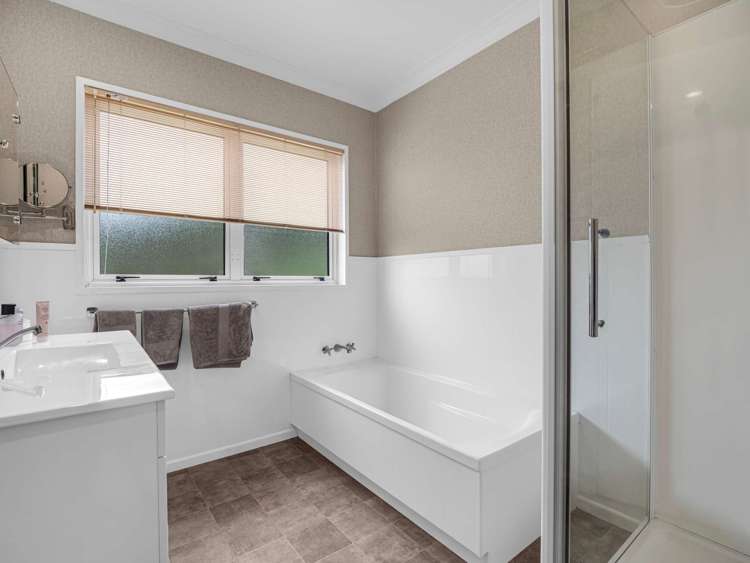 30 Russell Crescent Western Heights_14