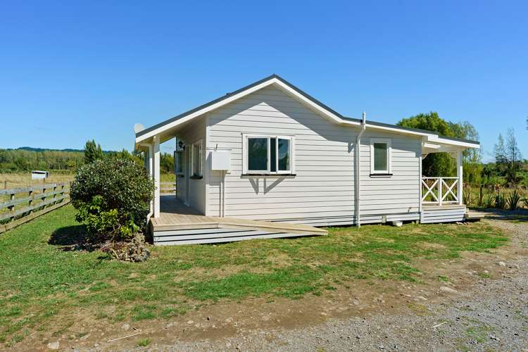 103a Waikawa Beach Road Manakau_19