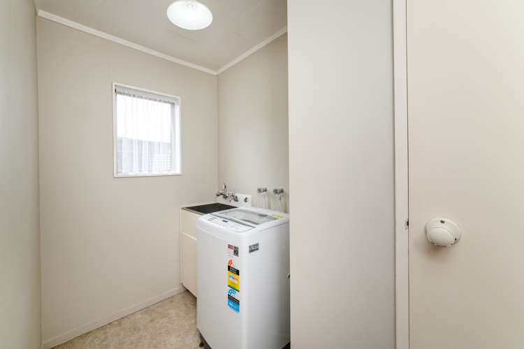 46 Weld Street Feilding_25