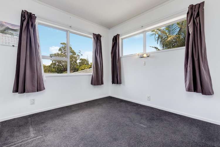 13 Highlight Parade Te Atatu South_14