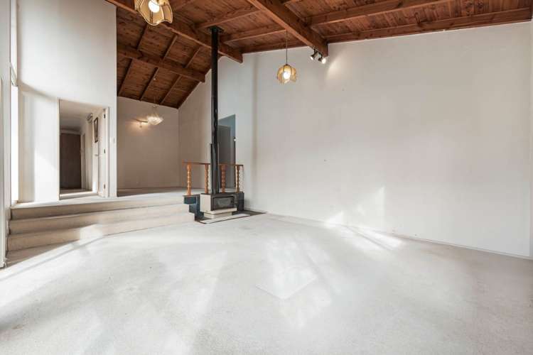 59 Coldham Crescent Saint Johns_11