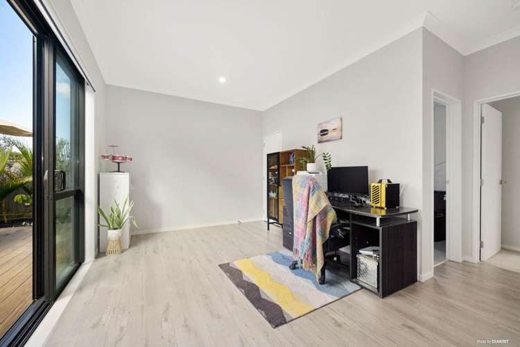 15 Myland Drive Hobsonville_5