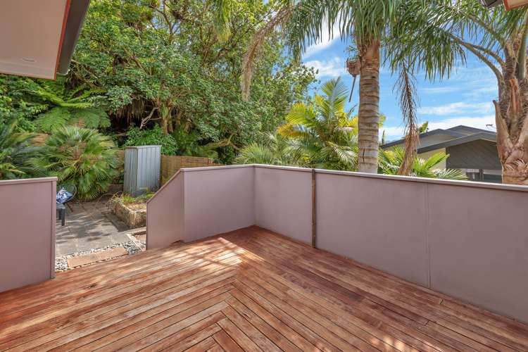 26 Magnolia Avenue Kamo_24