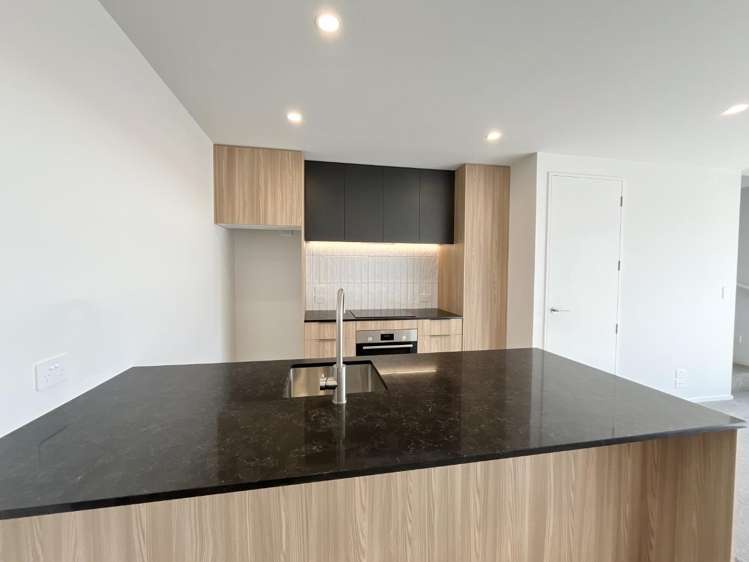 7/200 Lyttelton Street 10222_2