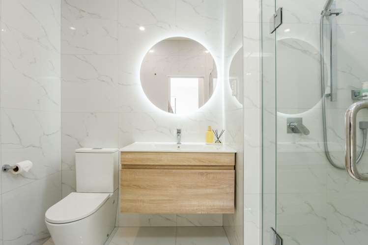 33 Puwha Street Massey_9