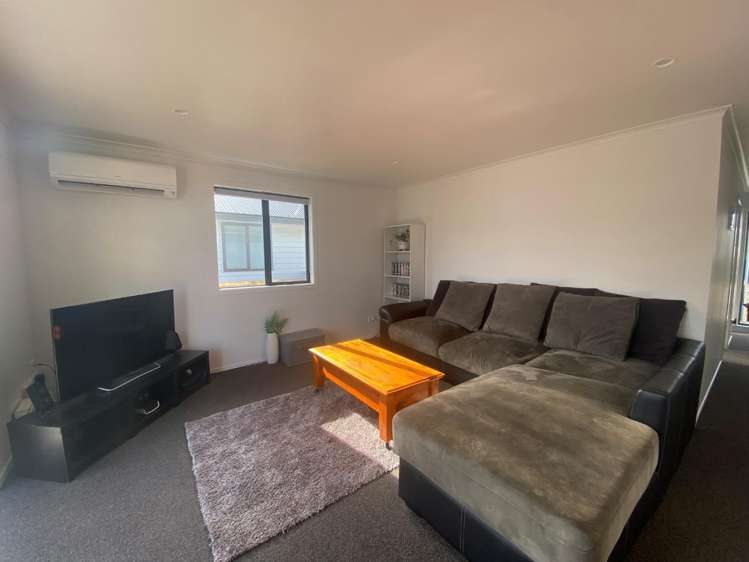 2/43 Smith Street 1067_2