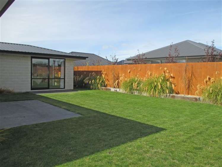 20 Russ Drive Lincoln_14