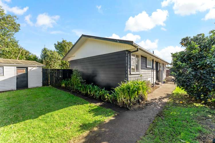 37 Wallace Road Mangere Bridge_10