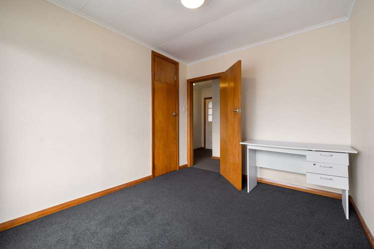 352 College Street West End_13